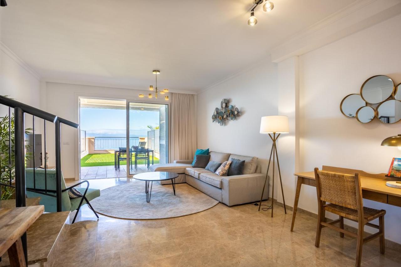 Home2Book Sea View & Design Duplex Los Gigantes プエルト・デ・サンティアゴ エクステリア 写真